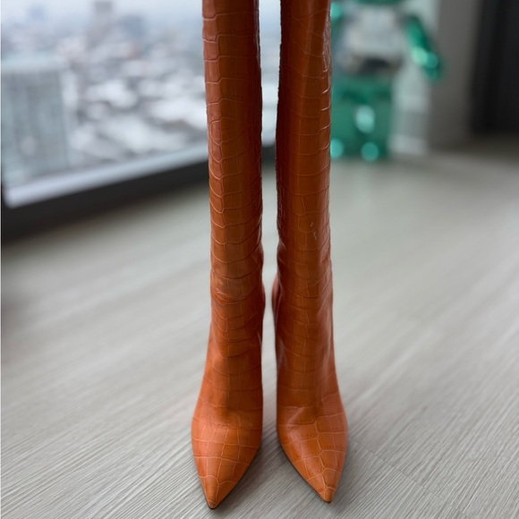 Vero Cuoio Python Boots - Picture 8 of 9